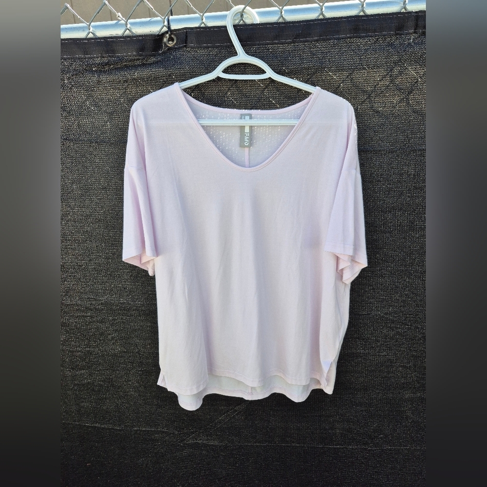 Ladies active wear tshirts